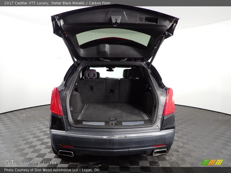 Stellar Black Metallic / Carbon Plum 2017 Cadillac XT5 Luxury