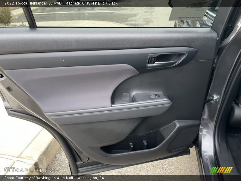 Magnetic Gray Metallic / Black 2022 Toyota Highlander LE AWD
