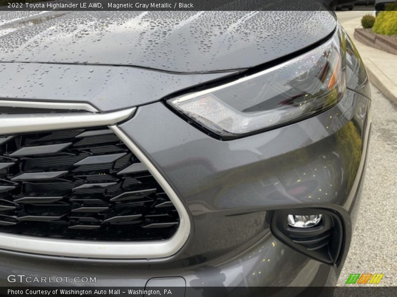 Magnetic Gray Metallic / Black 2022 Toyota Highlander LE AWD