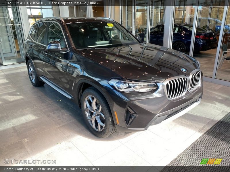 Dark Graphite Metallic / Black 2022 BMW X3 xDrive30i
