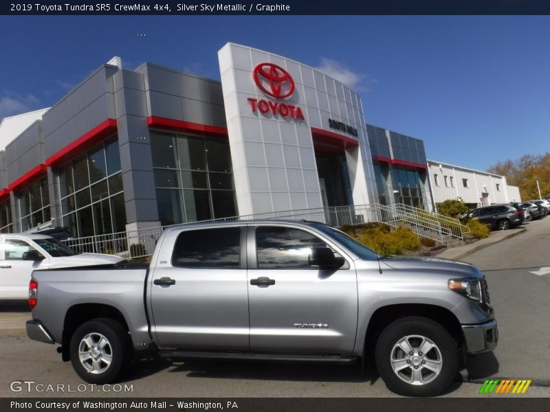 Silver Sky Metallic / Graphite 2019 Toyota Tundra SR5 CrewMax 4x4