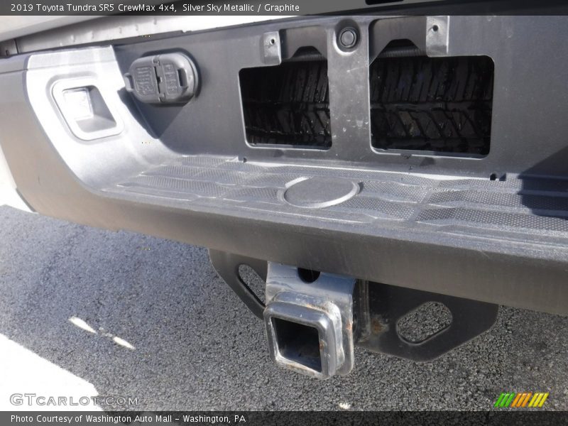 Silver Sky Metallic / Graphite 2019 Toyota Tundra SR5 CrewMax 4x4