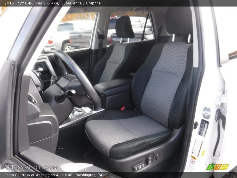 Super White / Graphite 2016 Toyota 4Runner SR5 4x4
