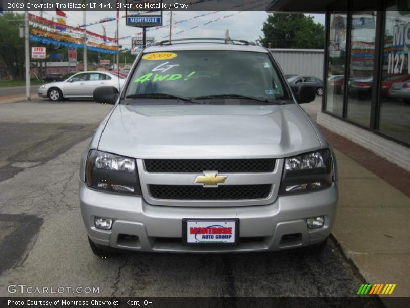 Silver Ice Metallic / Gray 2009 Chevrolet TrailBlazer LT 4x4