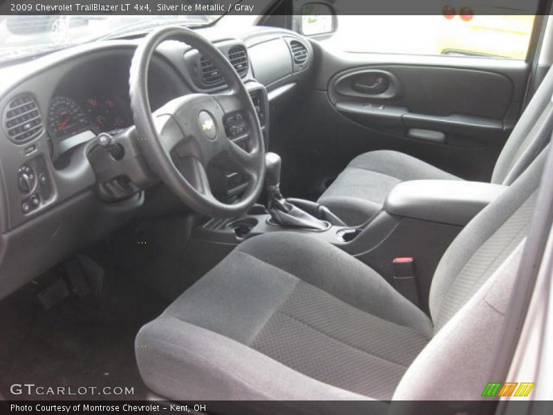 Silver Ice Metallic / Gray 2009 Chevrolet TrailBlazer LT 4x4