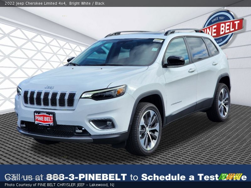 Bright White / Black 2022 Jeep Cherokee Limited 4x4