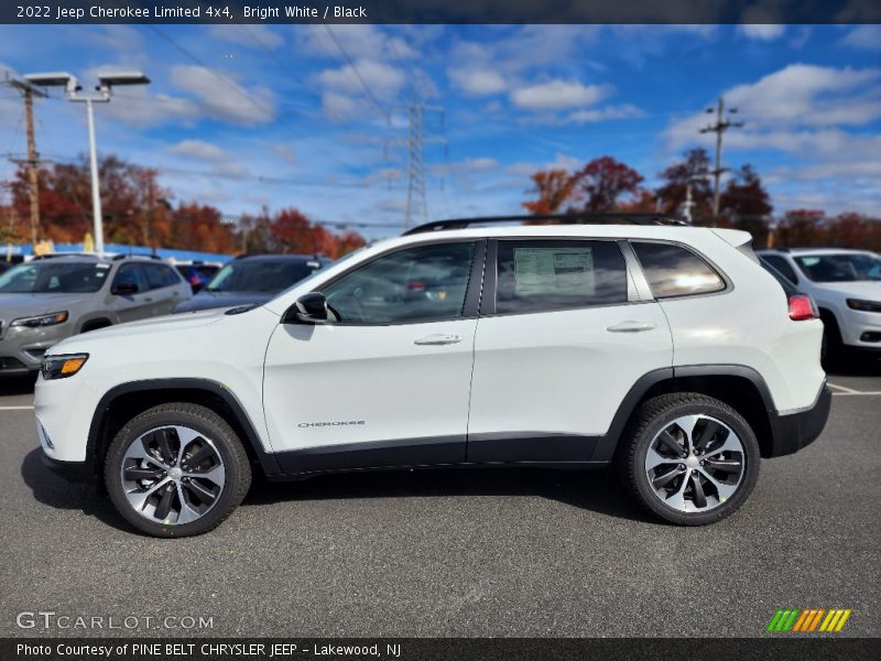 Bright White / Black 2022 Jeep Cherokee Limited 4x4