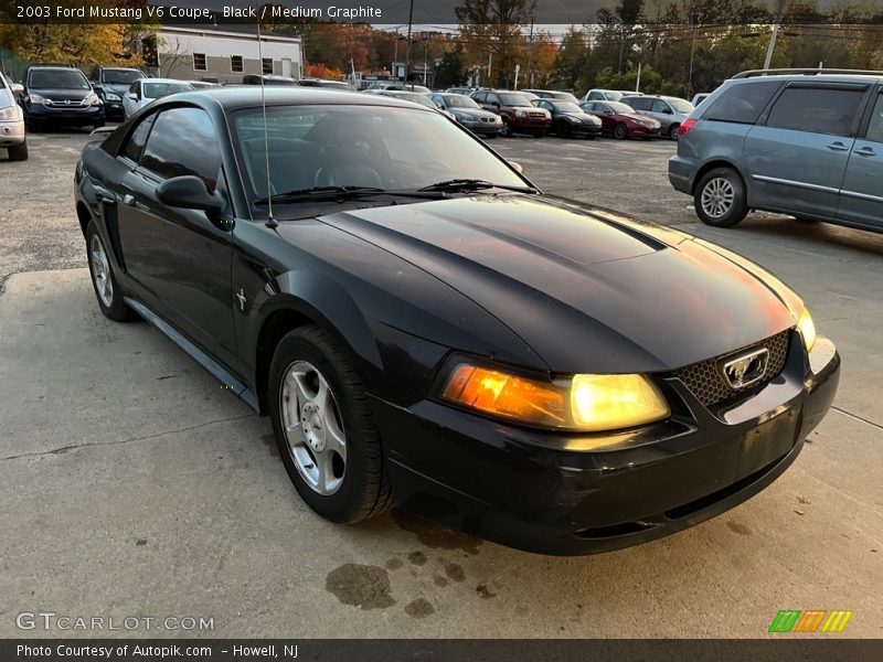 Black / Medium Graphite 2003 Ford Mustang V6 Coupe