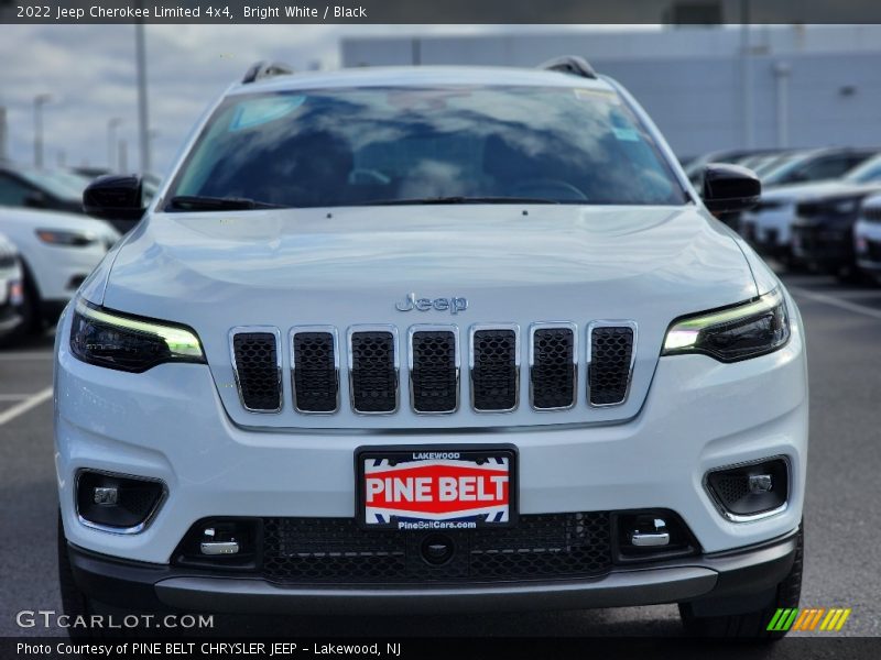 Bright White / Black 2022 Jeep Cherokee Limited 4x4