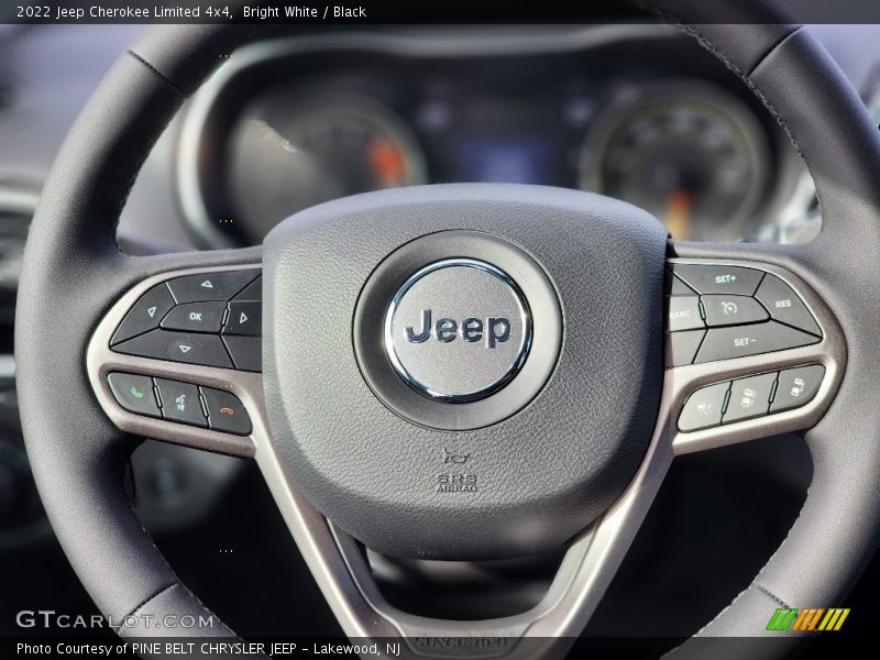 Bright White / Black 2022 Jeep Cherokee Limited 4x4