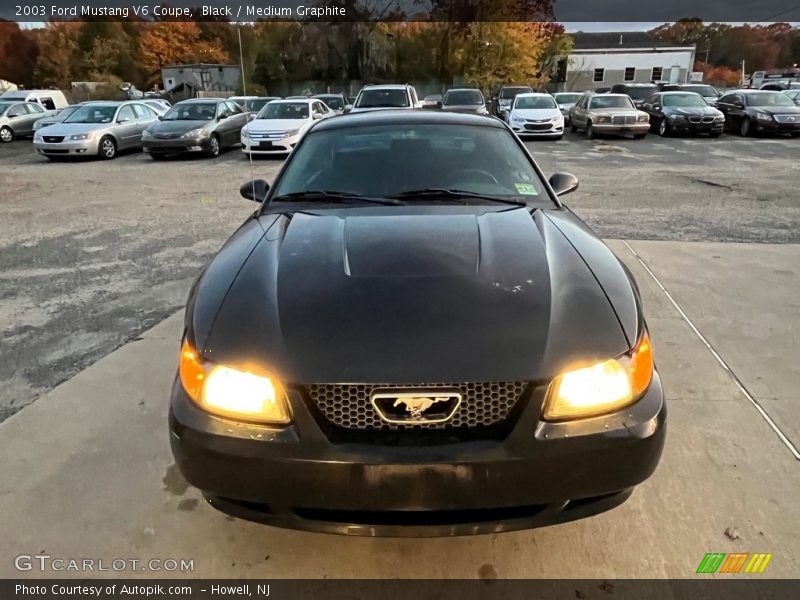 Black / Medium Graphite 2003 Ford Mustang V6 Coupe