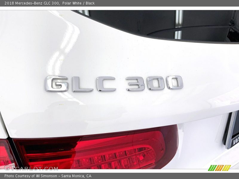 Polar White / Black 2018 Mercedes-Benz GLC 300