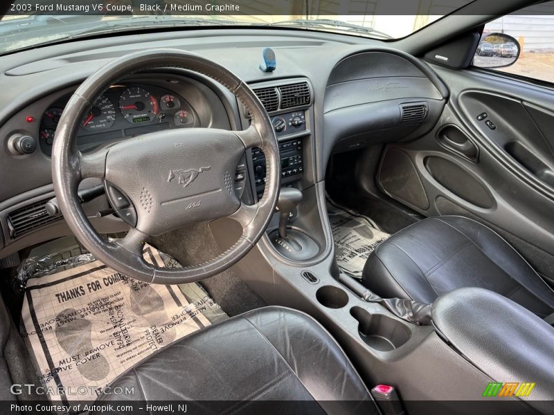 Black / Medium Graphite 2003 Ford Mustang V6 Coupe