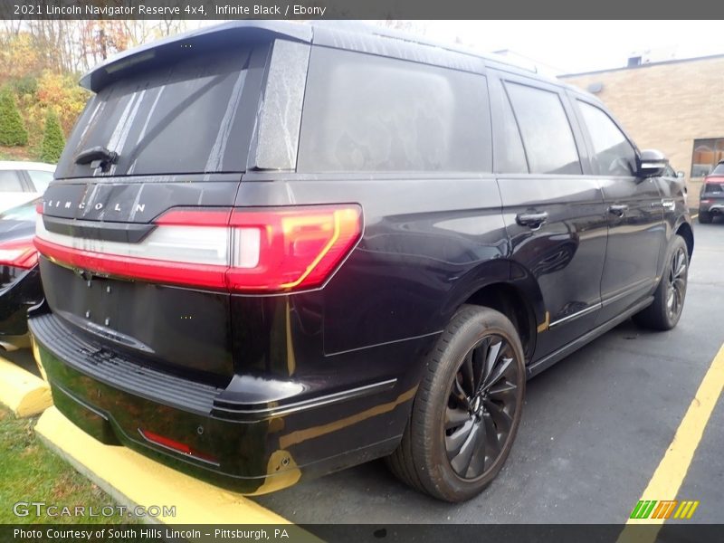 Infinite Black / Ebony 2021 Lincoln Navigator Reserve 4x4