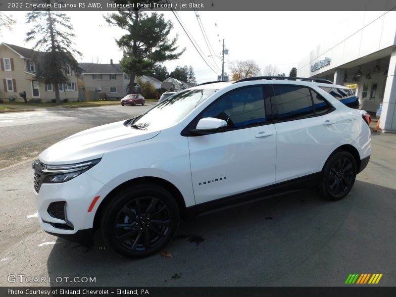 Iridescent Pearl Tricoat / Jet Black 2022 Chevrolet Equinox RS AWD