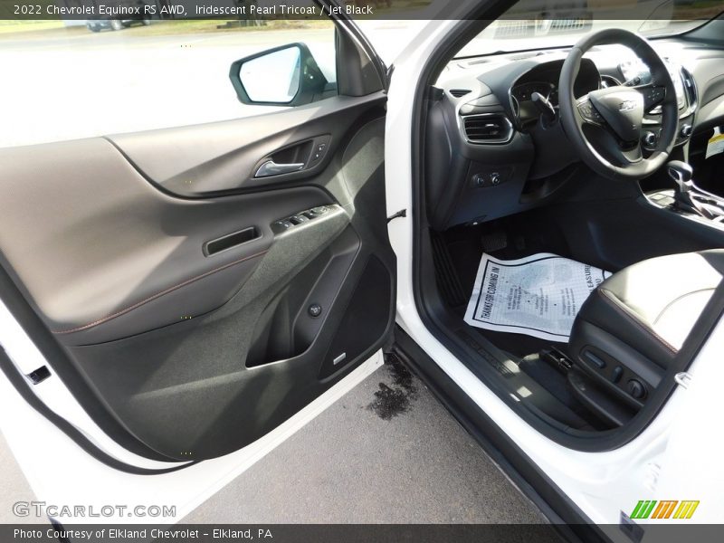Iridescent Pearl Tricoat / Jet Black 2022 Chevrolet Equinox RS AWD