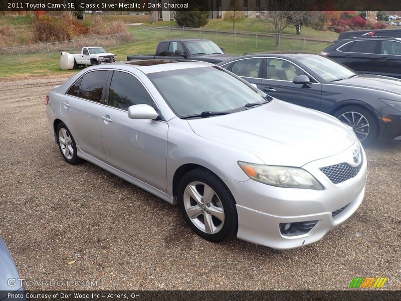 Classic Silver Metallic / Dark Charcoal 2011 Toyota Camry SE
