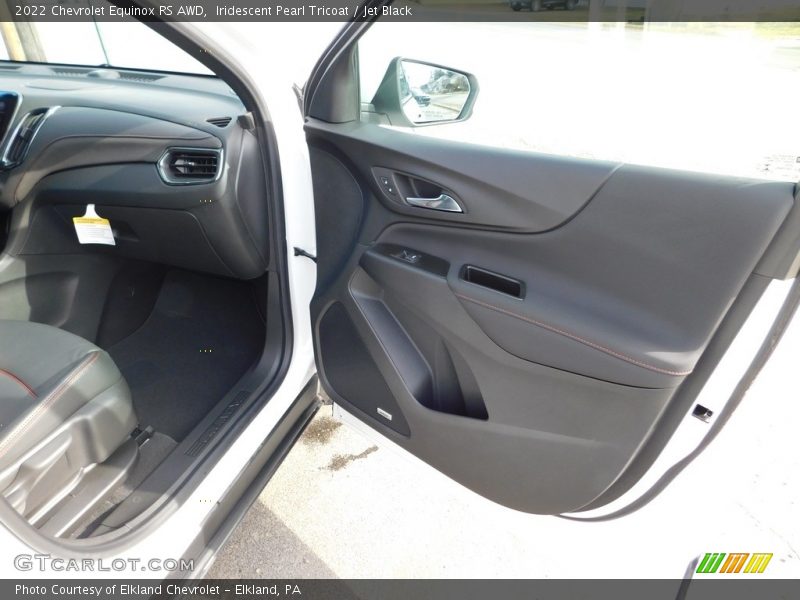 Iridescent Pearl Tricoat / Jet Black 2022 Chevrolet Equinox RS AWD
