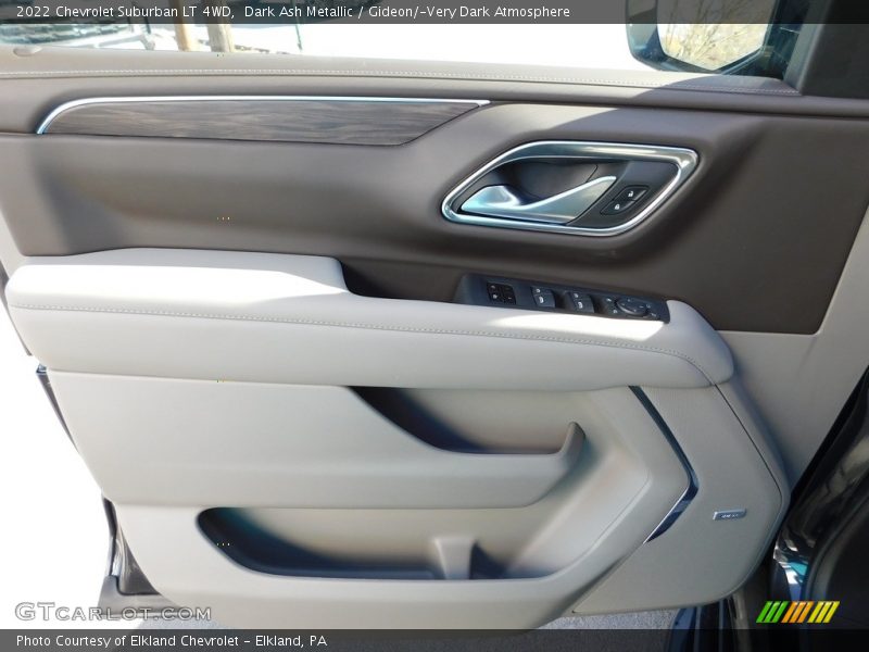 Dark Ash Metallic / Gideon/­Very Dark Atmosphere 2022 Chevrolet Suburban LT 4WD