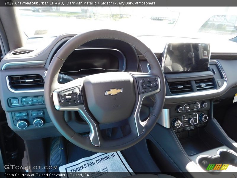 Dark Ash Metallic / Gideon/­Very Dark Atmosphere 2022 Chevrolet Suburban LT 4WD