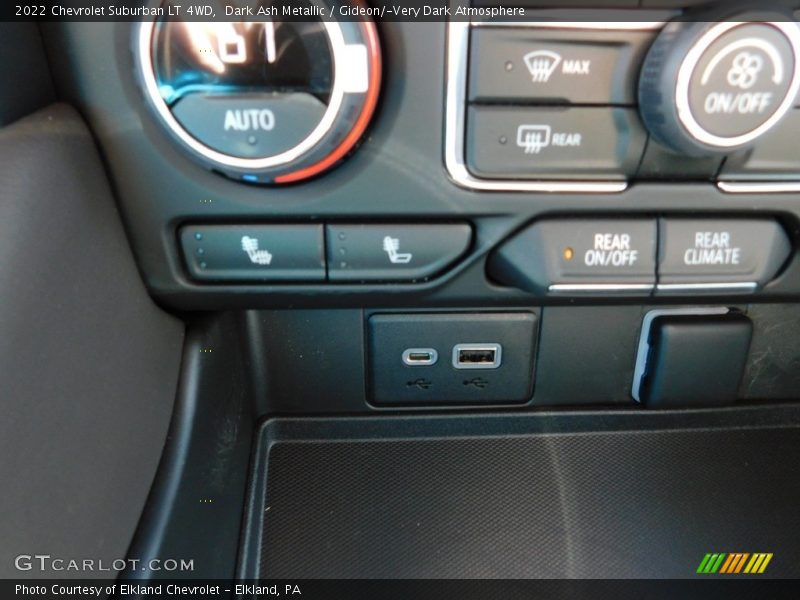 Dark Ash Metallic / Gideon/­Very Dark Atmosphere 2022 Chevrolet Suburban LT 4WD