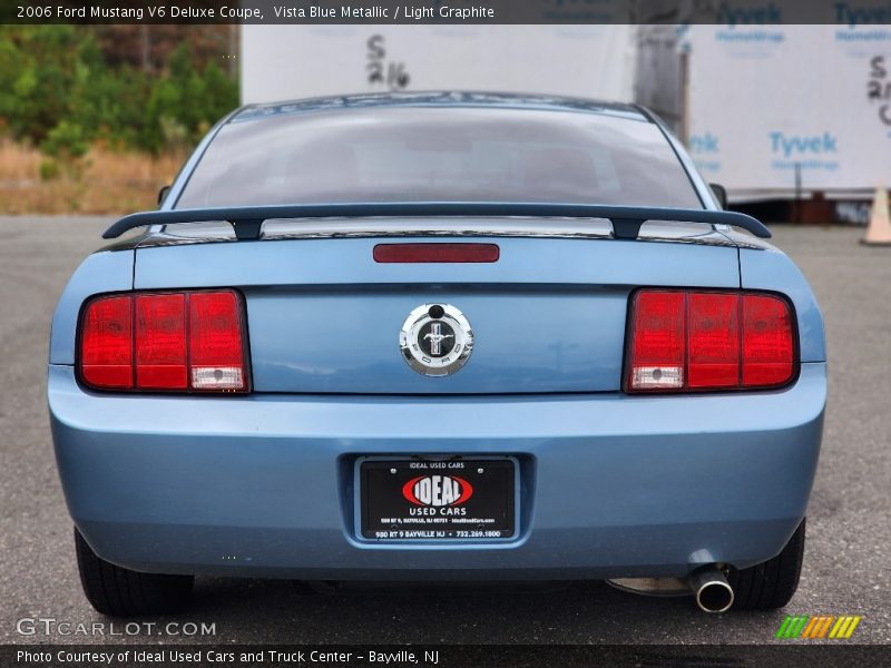Vista Blue Metallic / Light Graphite 2006 Ford Mustang V6 Deluxe Coupe
