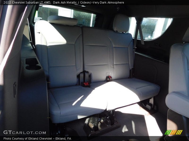 Dark Ash Metallic / Gideon/­Very Dark Atmosphere 2022 Chevrolet Suburban LT 4WD
