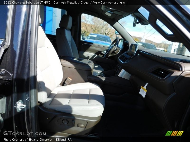Dark Ash Metallic / Gideon/­Very Dark Atmosphere 2022 Chevrolet Suburban LT 4WD