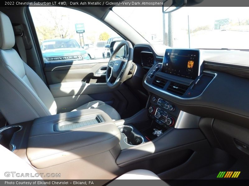 Dark Ash Metallic / Gideon/­Very Dark Atmosphere 2022 Chevrolet Suburban LT 4WD