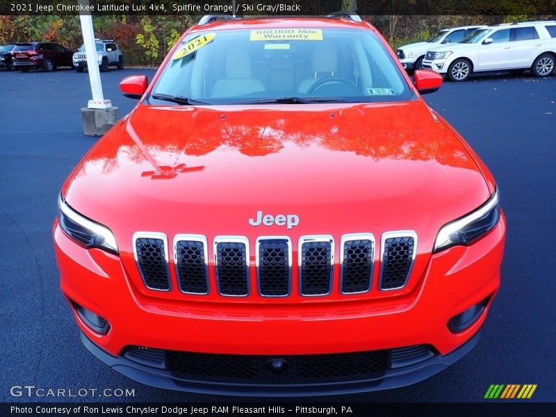 Spitfire Orange / Ski Gray/Black 2021 Jeep Cherokee Latitude Lux 4x4