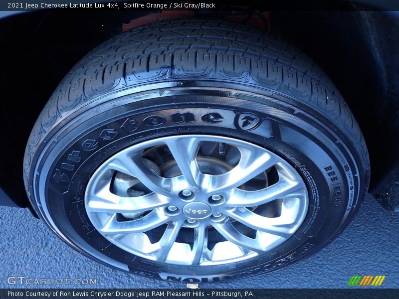 Spitfire Orange / Ski Gray/Black 2021 Jeep Cherokee Latitude Lux 4x4