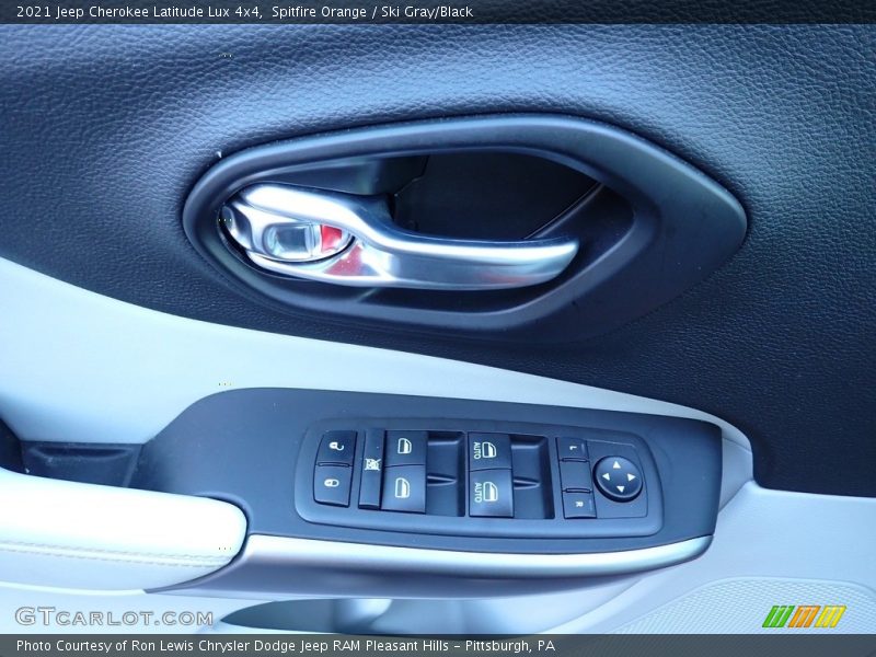 Spitfire Orange / Ski Gray/Black 2021 Jeep Cherokee Latitude Lux 4x4
