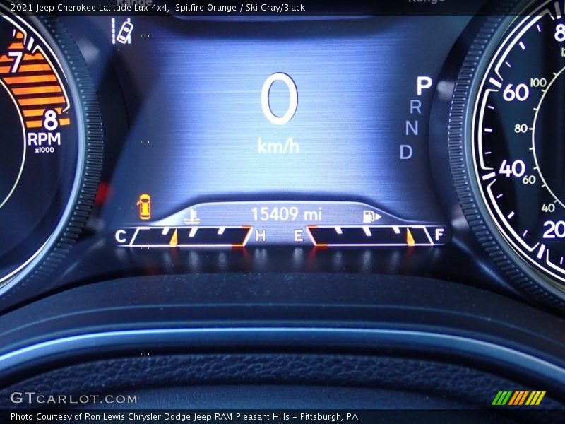 Spitfire Orange / Ski Gray/Black 2021 Jeep Cherokee Latitude Lux 4x4