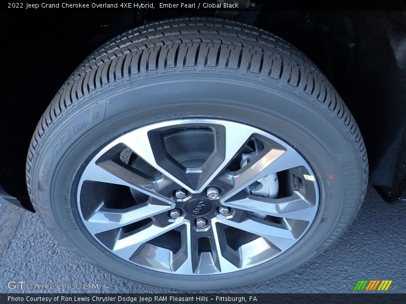  2022 Grand Cherokee Overland 4XE Hybrid Wheel