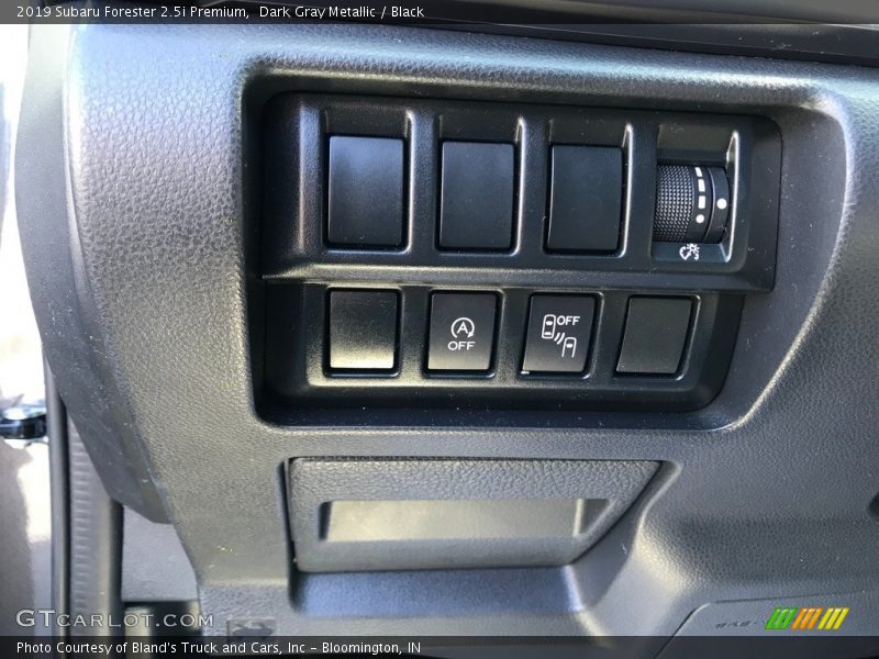 Dark Gray Metallic / Black 2019 Subaru Forester 2.5i Premium