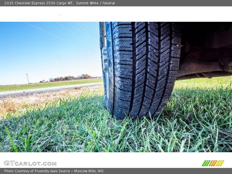 Summit White / Neutral 2015 Chevrolet Express 3500 Cargo WT