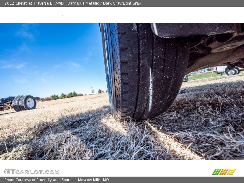 Dark Blue Metallic / Dark Gray/Light Gray 2012 Chevrolet Traverse LT AWD