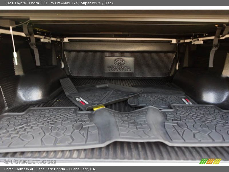 Super White / Black 2021 Toyota Tundra TRD Pro CrewMax 4x4