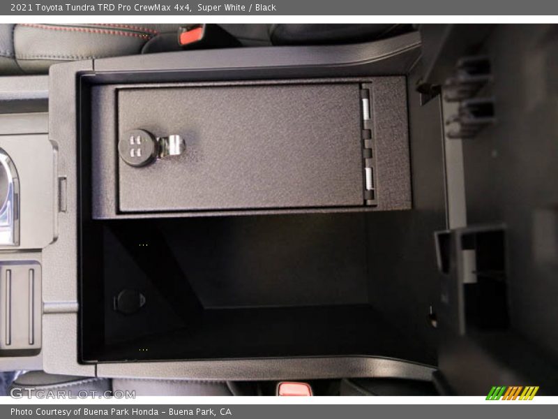 Super White / Black 2021 Toyota Tundra TRD Pro CrewMax 4x4