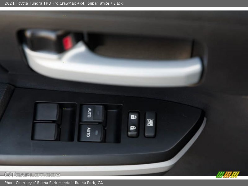 Super White / Black 2021 Toyota Tundra TRD Pro CrewMax 4x4