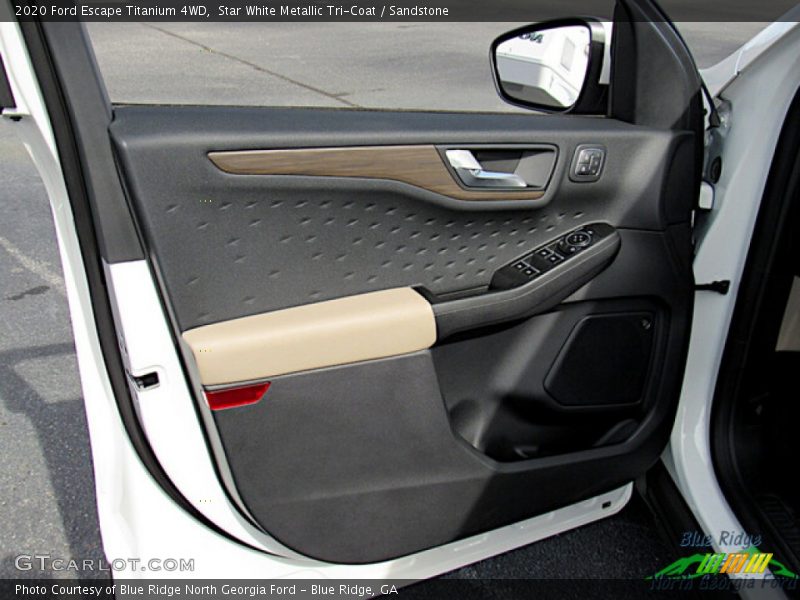 Star White Metallic Tri-Coat / Sandstone 2020 Ford Escape Titanium 4WD
