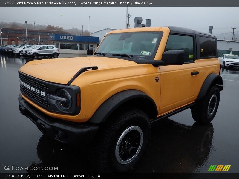  2022 Bronco Badlands 4x4 2-Door Cyber Orange Metallic Tricoat