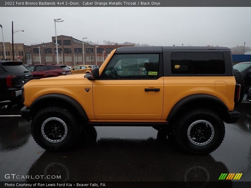  2022 Bronco Badlands 4x4 2-Door Cyber Orange Metallic Tricoat