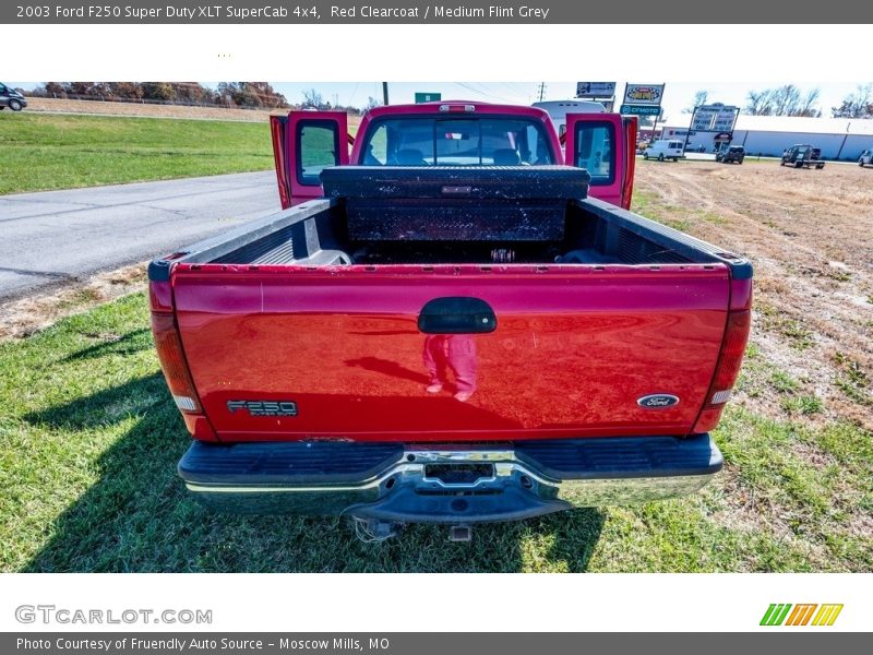 Red Clearcoat / Medium Flint Grey 2003 Ford F250 Super Duty XLT SuperCab 4x4