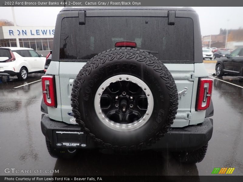 Cactus Gray / Roast/Black Onyx 2022 Ford Bronco Outer Banks 4x4 2-Door