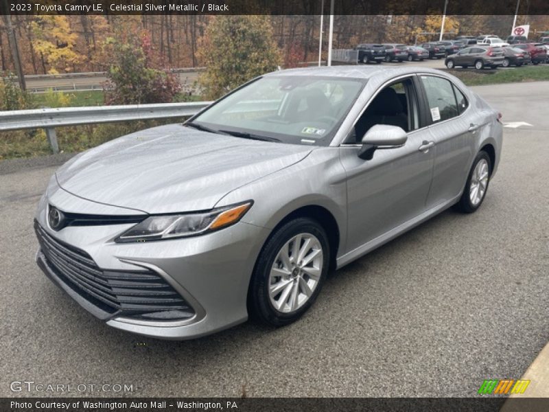 Front 3/4 View of 2023 Camry LE