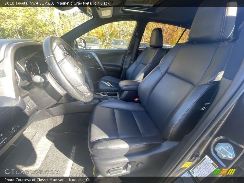 Magnetic Gray Metallic / Black 2018 Toyota RAV4 SE AWD