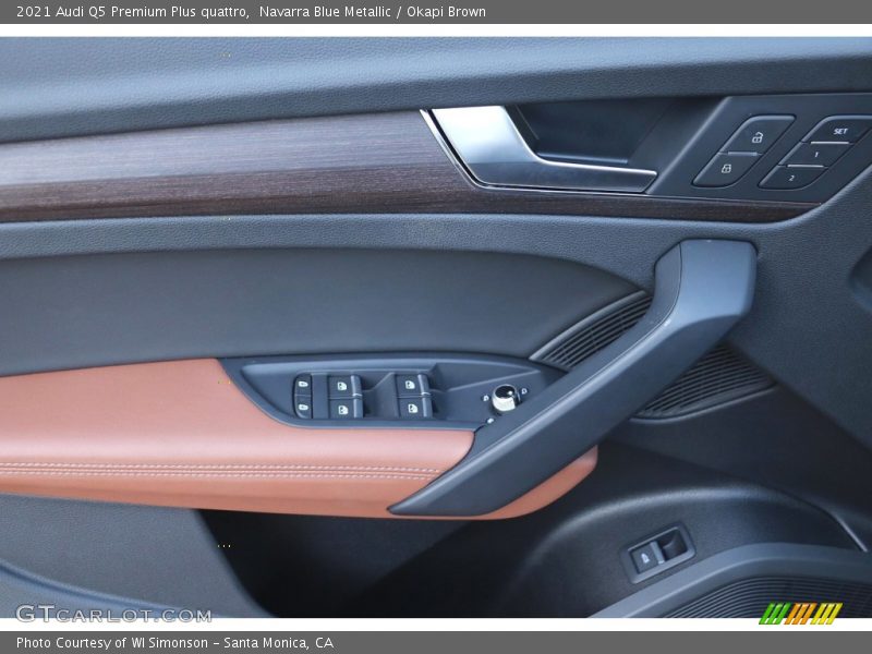 Navarra Blue Metallic / Okapi Brown 2021 Audi Q5 Premium Plus quattro