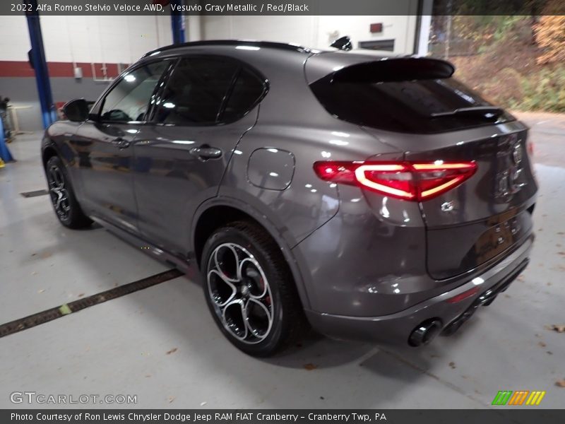 Vesuvio Gray Metallic / Red/Black 2022 Alfa Romeo Stelvio Veloce AWD