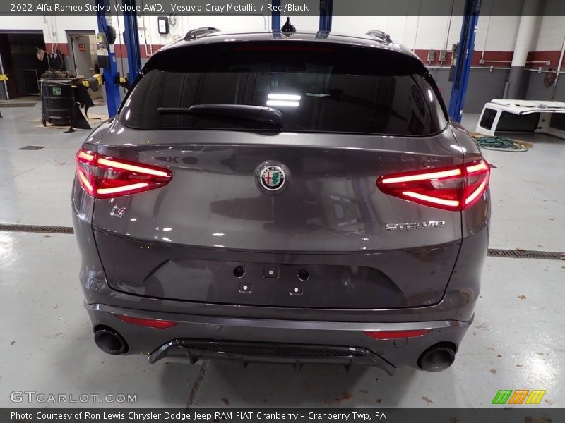 Vesuvio Gray Metallic / Red/Black 2022 Alfa Romeo Stelvio Veloce AWD